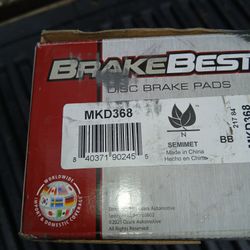 Front Brake Pads For A 1500 Chevy