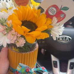 Pencil Vase For Teacher Appreciation 