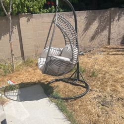 Hanging Swinging Chair