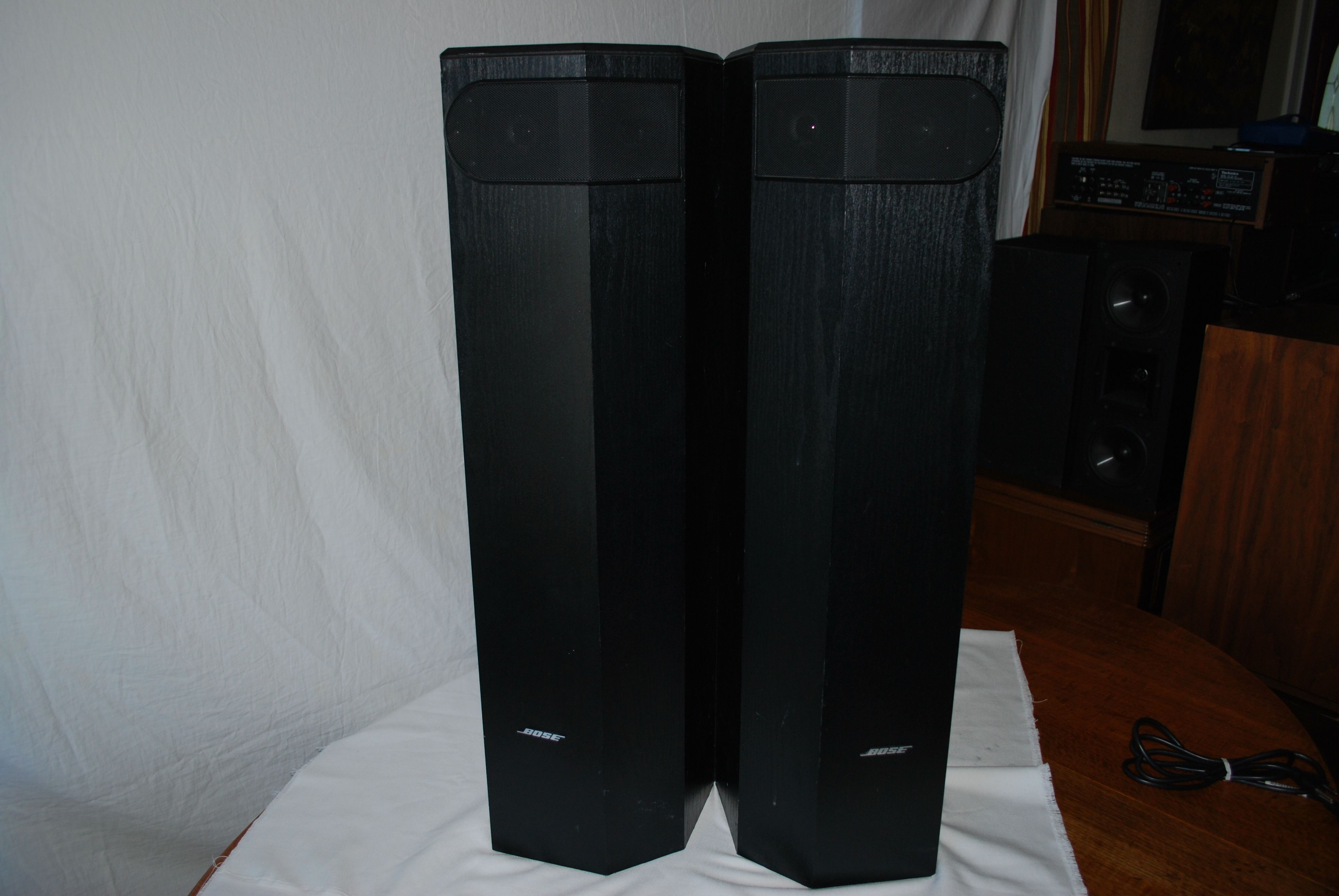Bose 501 series V Speakers