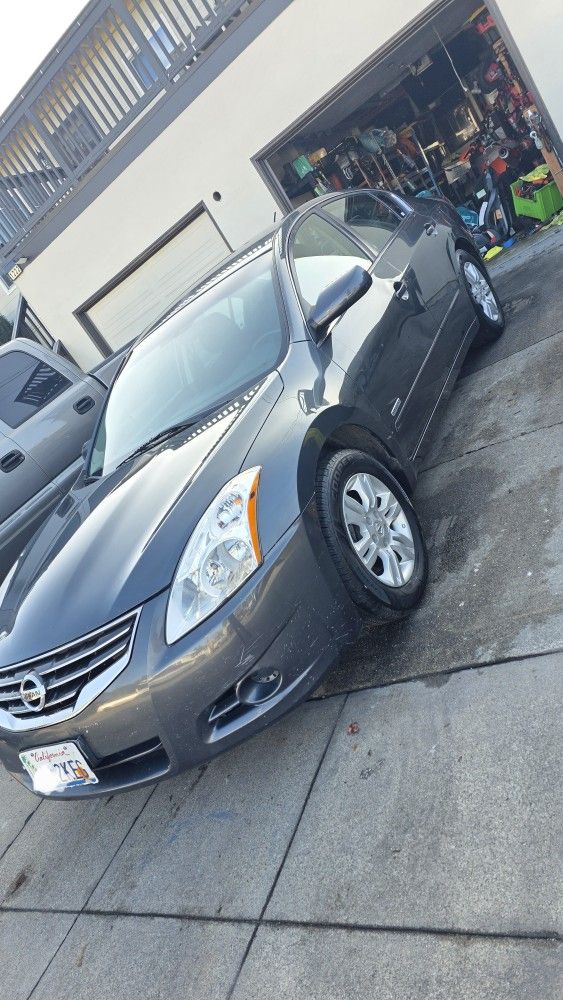 2011 Nissan Maxima