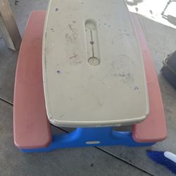 Free Little Yikes Kids Table