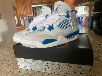 Air Jordan retro 4 military blue size 7