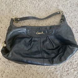 Coach Women’s Purse - Black Leather w/Gold Hardware