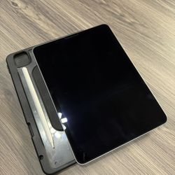 iPad Pro 11” M2 – 256GB WiFi + Apple Pencil 2
