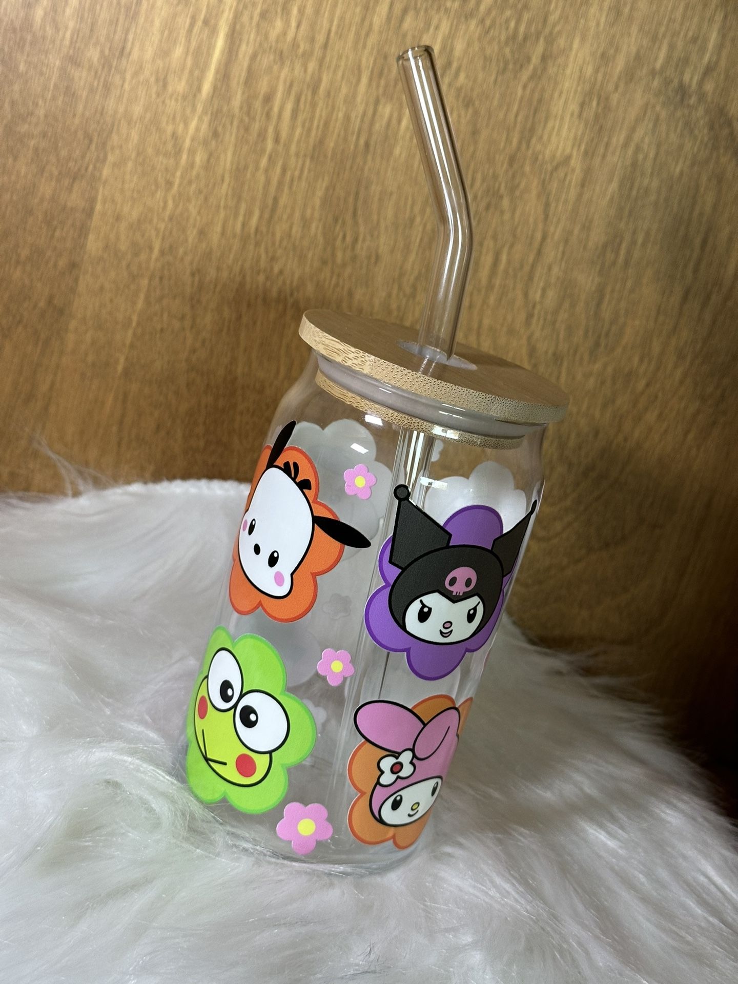 Hello Kitty & Friends