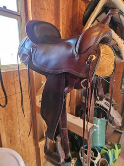 2022 Circle Y Omaha Flex2 trail saddle