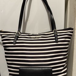 Kate spade bag with matching wallet