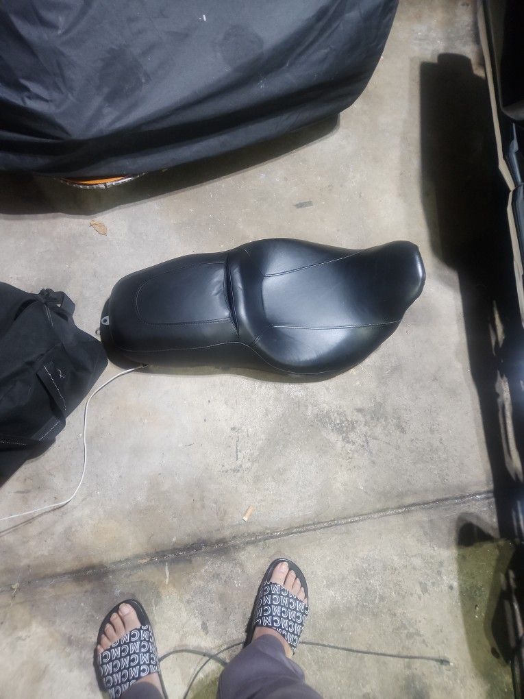 New Harley Davidson Seat 
