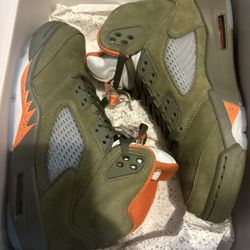 Jordan 5 Retro Olive 8.5