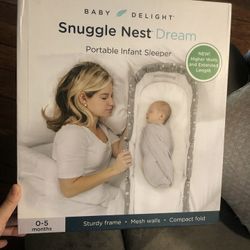 Snuggle Nest Dream Portable Infant Sleeper