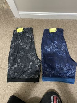 Men’s Shorts Size Small