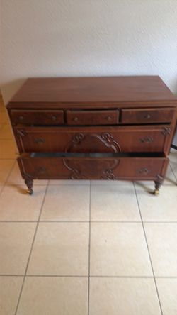 Antique sideboard/buffet