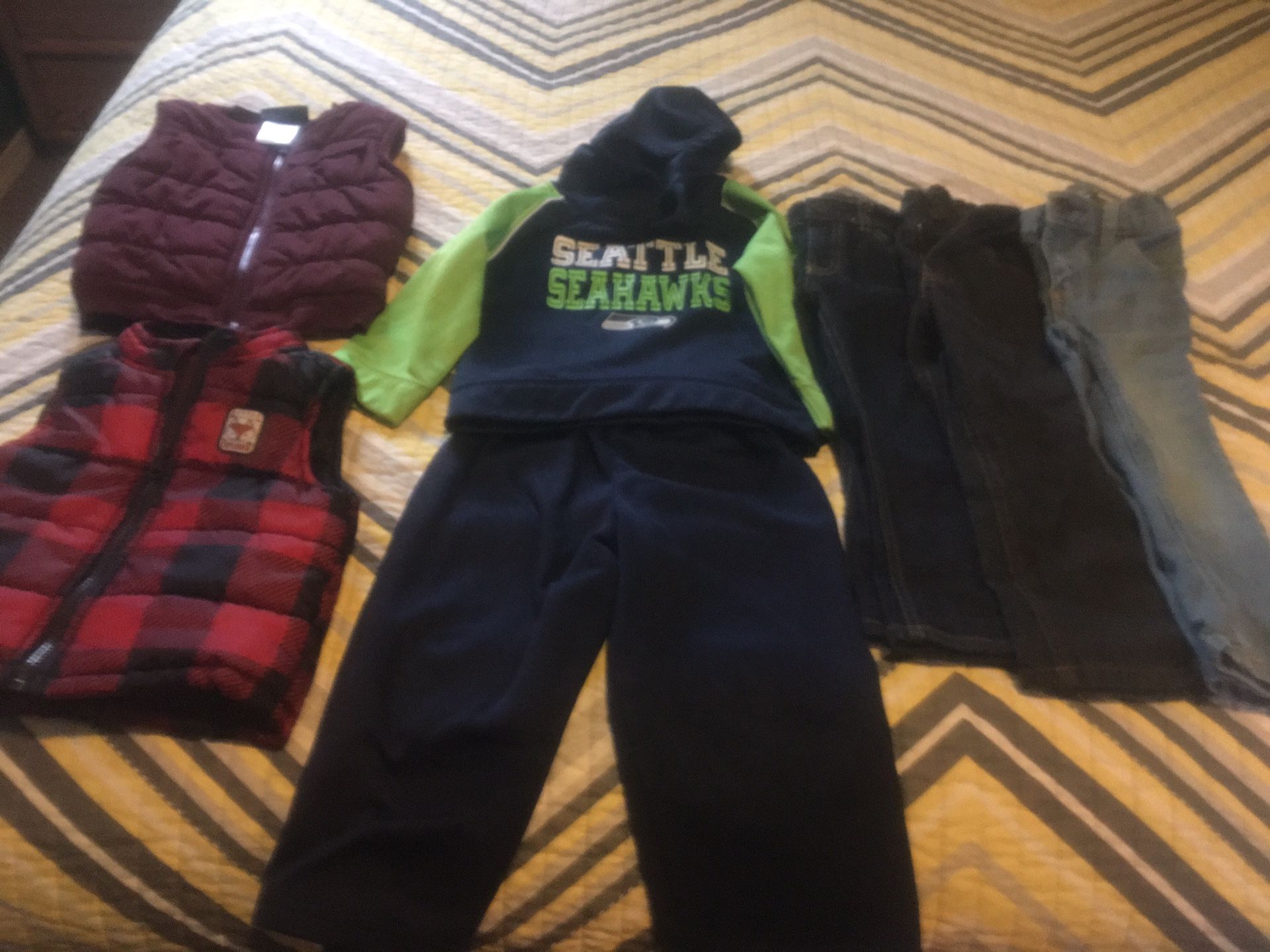 Clothes for kids size 2 and 3 $15 for all