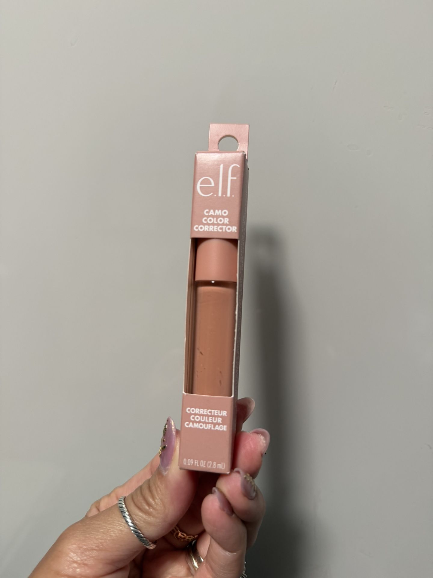Brand New Elf Corrector