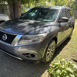 2013 Nissan Pathfinder