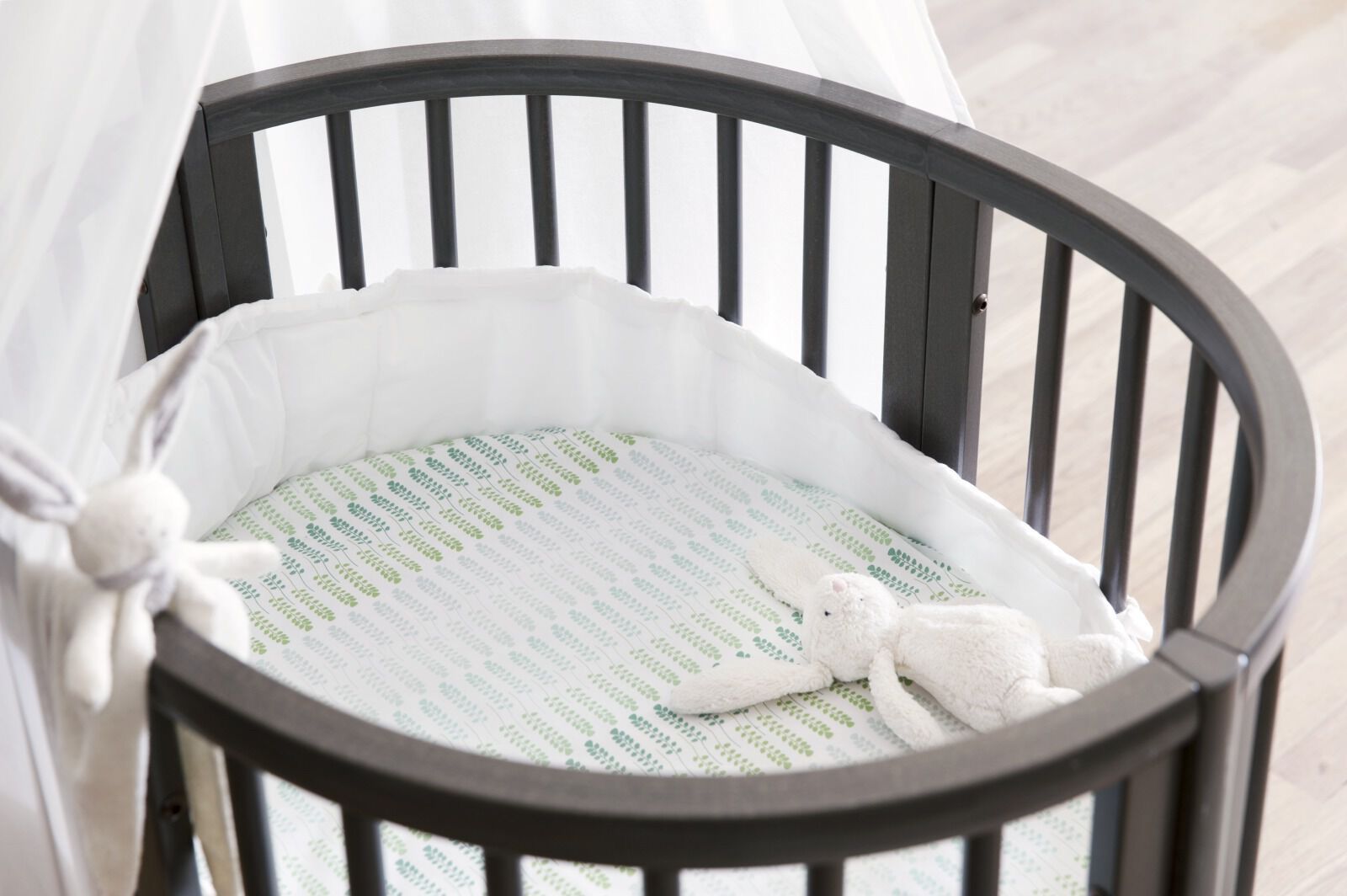 Stokke Cribs - Regular Stander Size Crib & Mini Crib