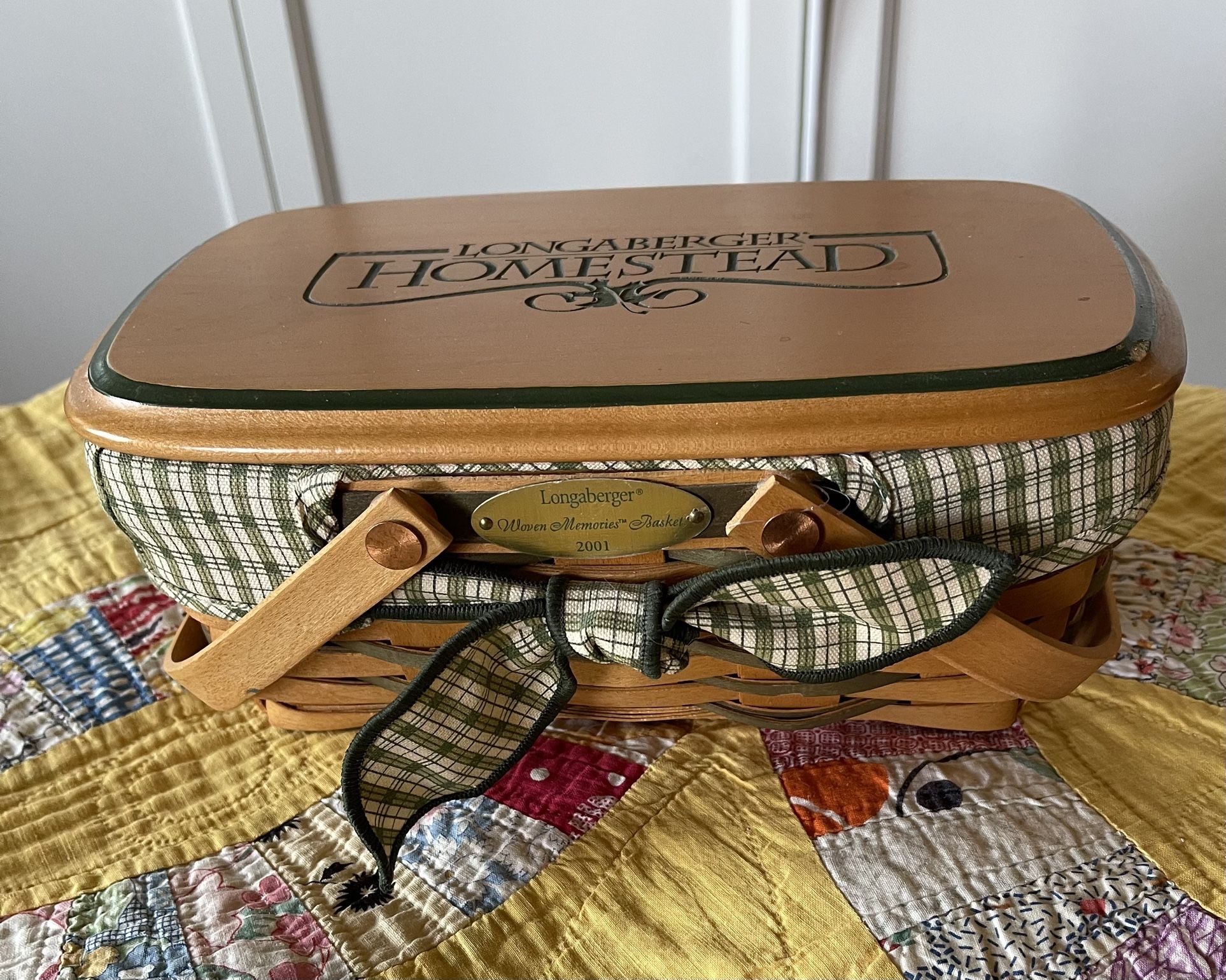 Longaberger Woven Memories 2001 Basket