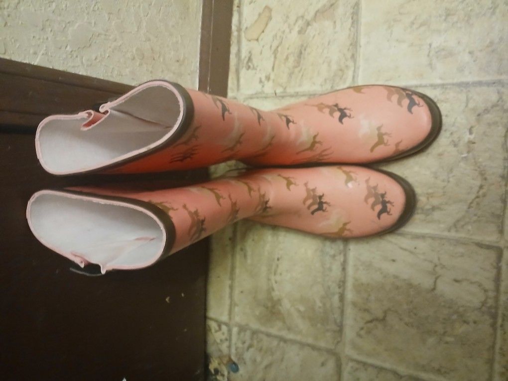 Western Chief Pink w/ Brown Tiny Horses Rain Mud Waterproof Barn Boots Size 8 Used