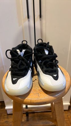 Addias basketball shoes