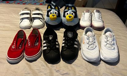 Toddler Girl shoe bundle 9c