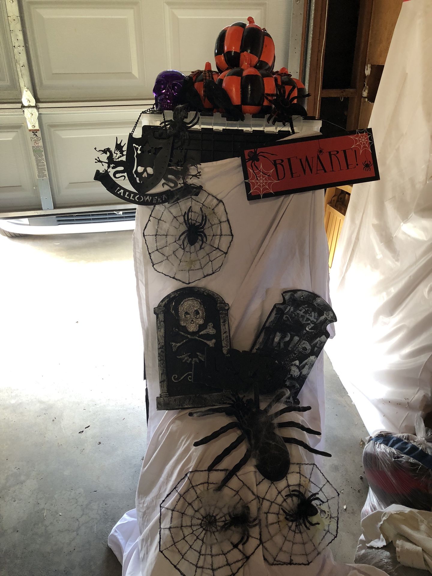 Halloween Decorations
