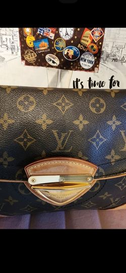 Loius Vuitton.