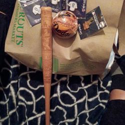 DODGER'S BOBBLEHEAD IN GRAY UNIFORM