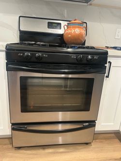 Gas stove