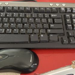 Microsoft Wireless Mouse And Dell Keyboard