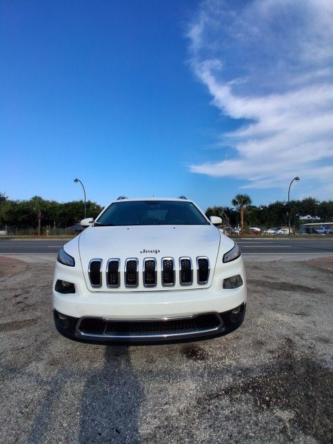 2017 Jeep Cherokee