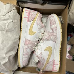 The Air Jordan 1 Low Paint Drip