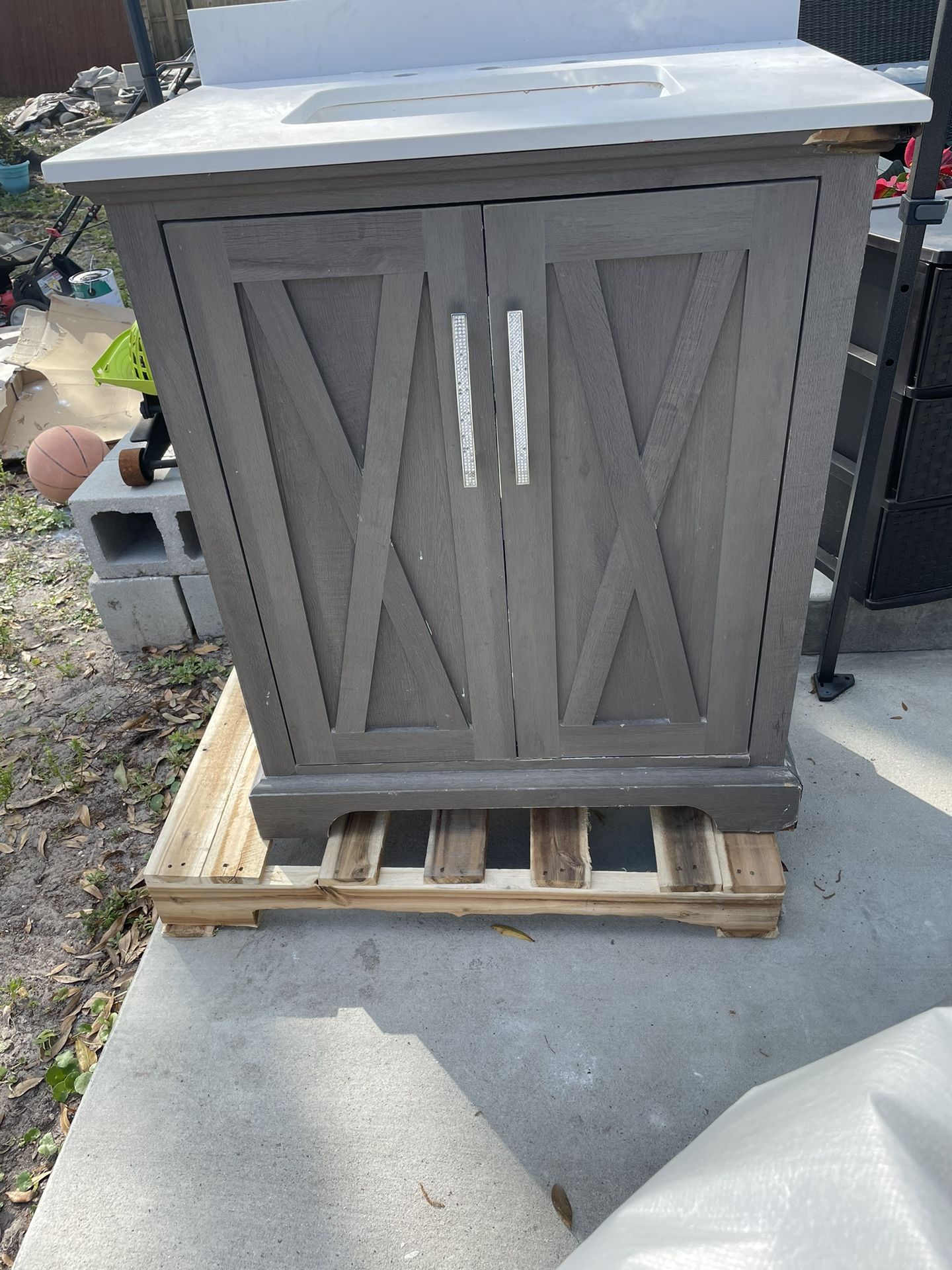 Bathroom Vanity for Sale in Tampa, FL OfferUp