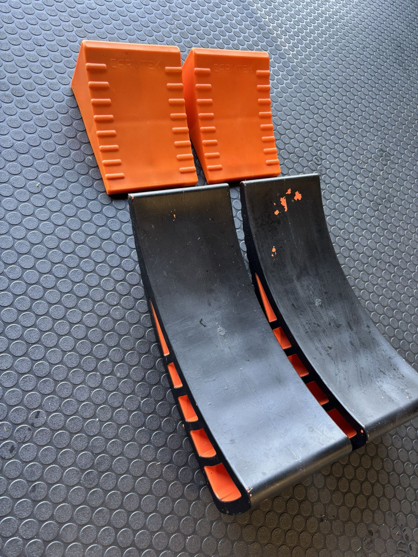 CARMTEK Camper Leveler 2-Pack Kit