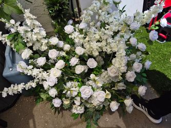 Artificial flowers