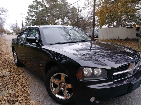 Dodge charger v6