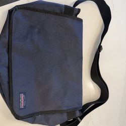 Aeropostale Crossbody Messenger Shoulder Laptop Bag 90's Very Rare!! Vintage