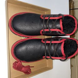 Waterproof Black/Red Ugg Neumels Size 7