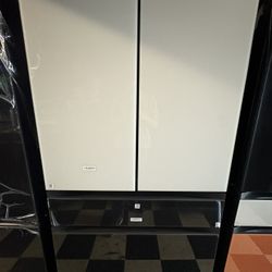 Samsung Bespoke 4 Door Refrigerator In White And Charcoal Glass