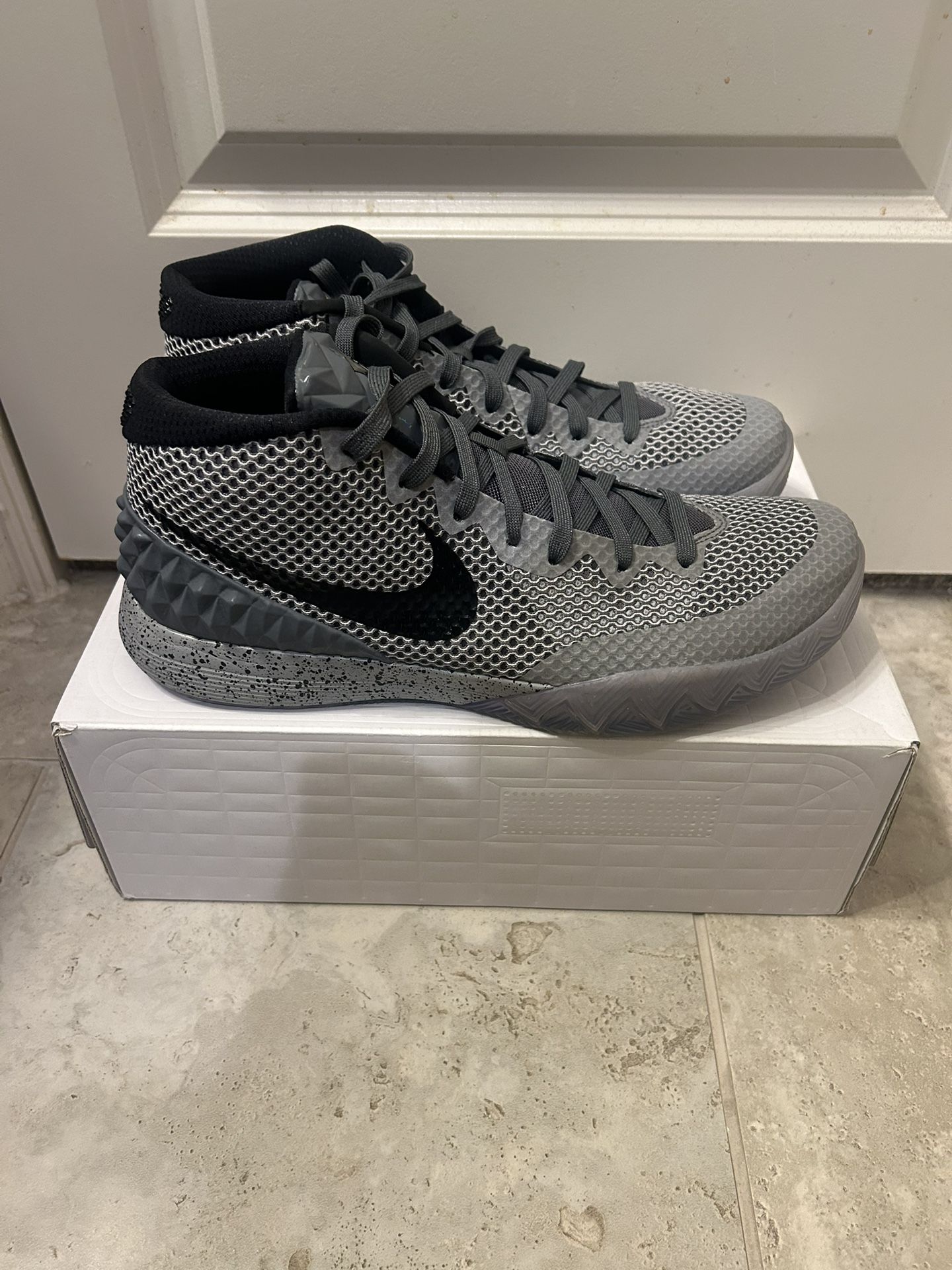 *Gem* Kyrie 1 Allstars