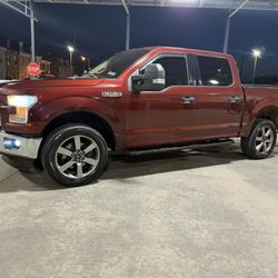 2016 Ford F150 XLT 4X4 5.0L