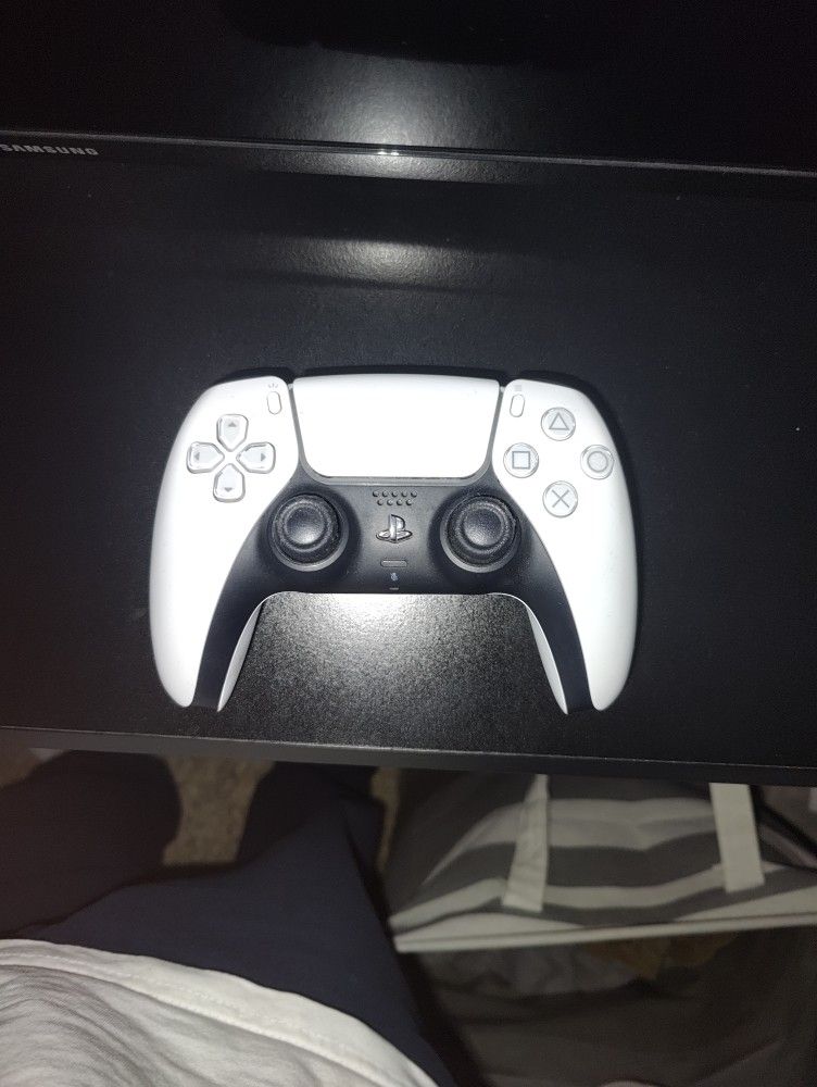 PS5 Controller