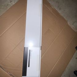 Brand New Bose Smart Soundbar 700