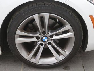 2015 BMW 4 Series Thumbnail