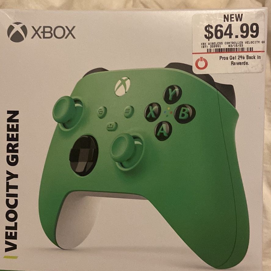 Xbox Velocity Green Controller for in Sale OfferUp Brooklyn, NY 