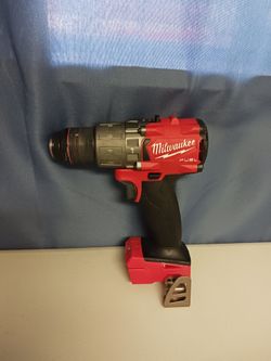 Milwaukee fuel 18 volt hammer drill