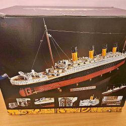Lego Titanic 10294 Ship 