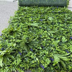 Artificial Greenery Wall Roll, 40X120IN(33.5 sqft) UV-Anti Ivy Privacy