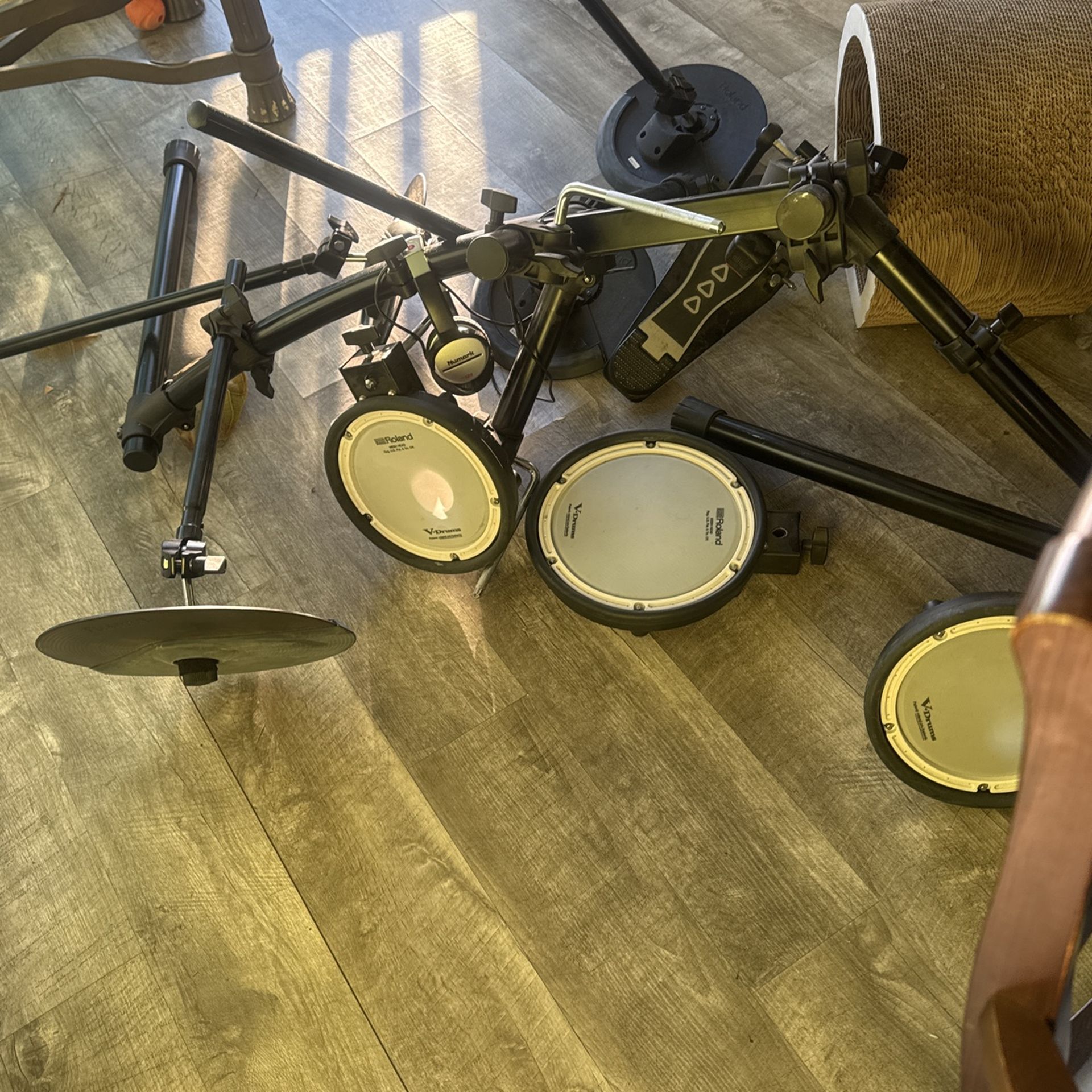 Roland Electric Drum Set 