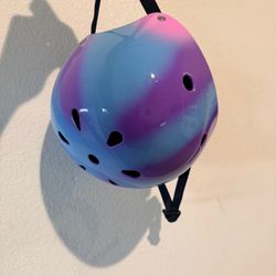 Girls helmet